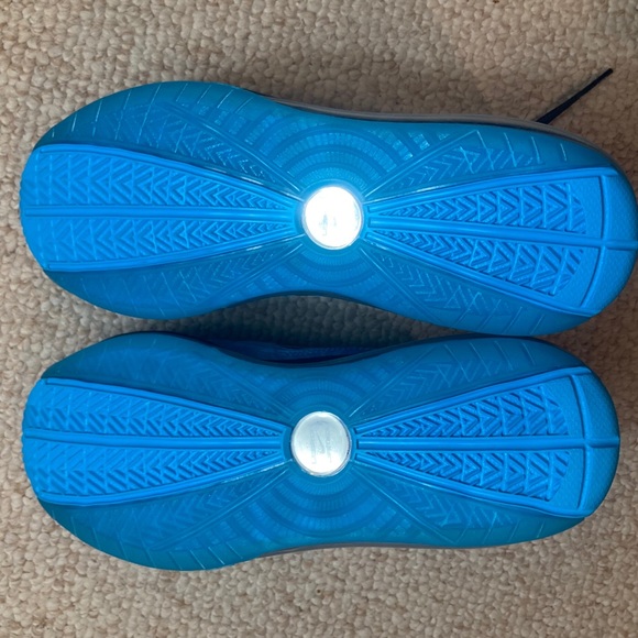 Nike LeBron 7’ All-Star (2020) - Picture 5 of 7